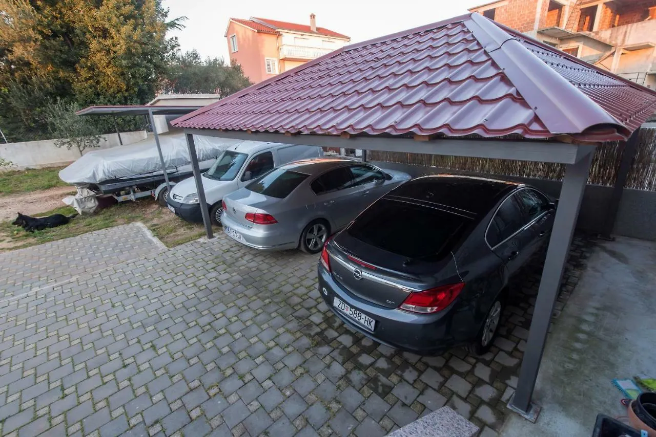 *** Affittacamere Apartments Dona Bibinje Croazia